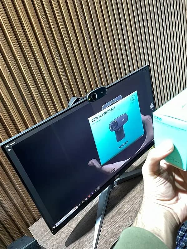 Logitech C310 HD Webcam 10/10 condition ( Cash on delivery) 2