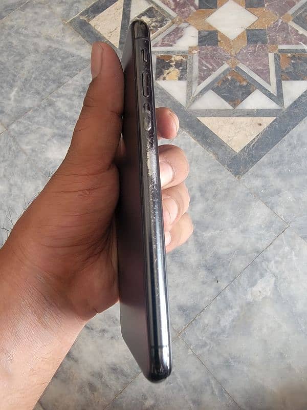 i phone x 64gb non pta factory unlock 4months sim time  03114292066 4