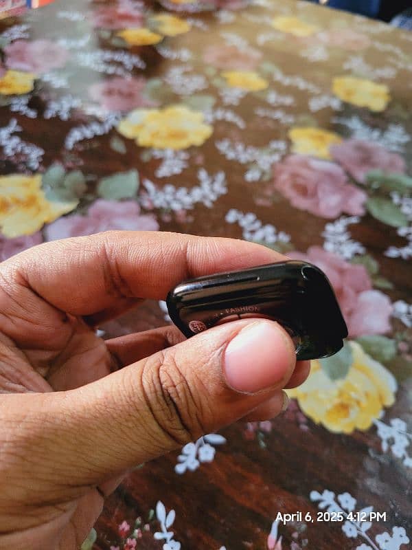 smart watch full screen 1