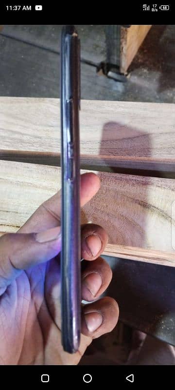 Infinix Hot 8 he 4/64 all mobile ok No open Janvan 100% 2
