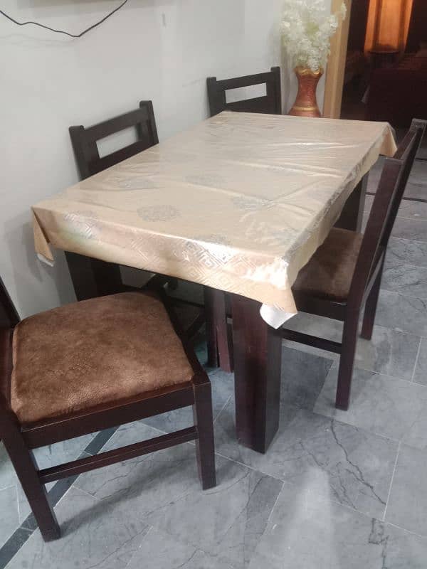 usd just 2 month maximum dinning with 4 chair 0