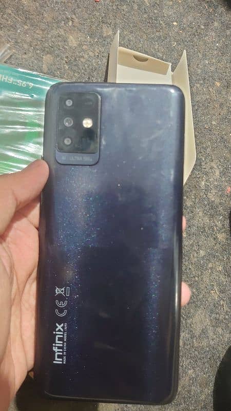 infinix note 10 with box and charger 6/128 6