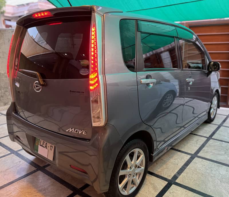 Daihatsu Move 2013 4
