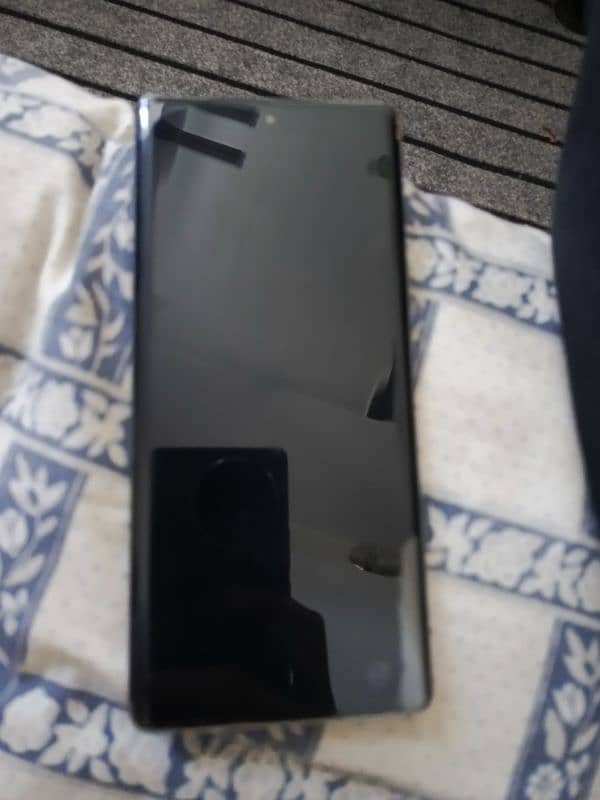 vivo v30e 5g  8+8 256GB 2
