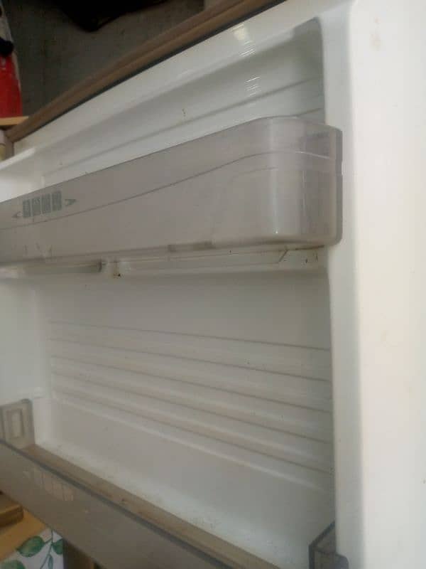 dawlance refrigerator 8
