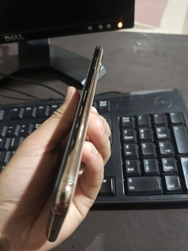 I phone xs max PTA Approved 2