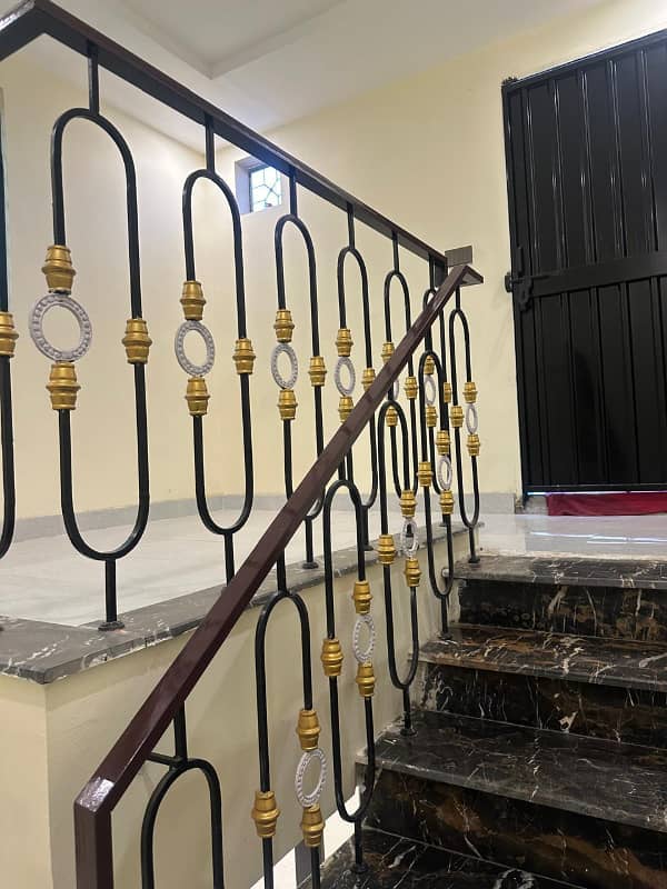 Brand New 5 Marla Modern Design House For Sale In Central Park Housing Scheme, Lahore 14