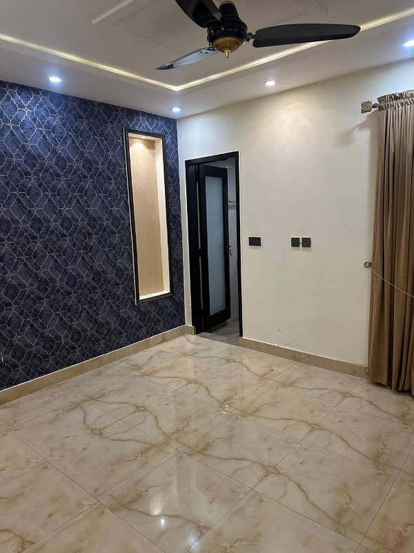 Brand New 5 Marla Modern Design House For Sale In Central Park Housing Scheme, Lahore 23