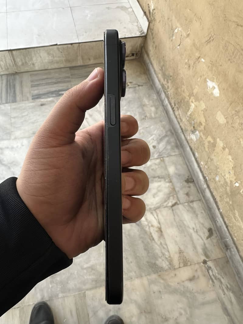 iPhone 15 pro Max non pta 4