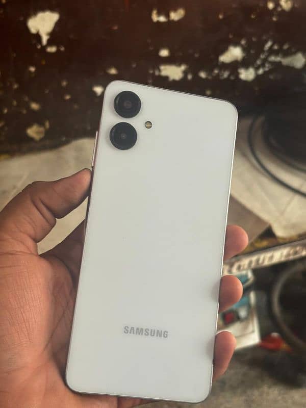 Samsung A06 0