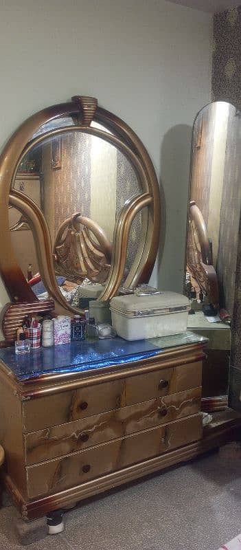 Decopent 2 mirror instol 0
