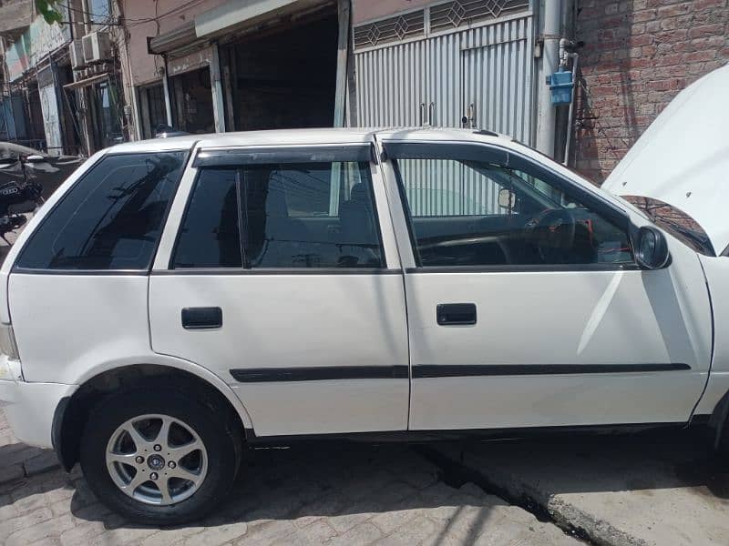 Suzuki Cultus VXR 2012 8