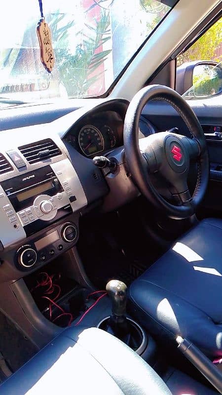 Suzuki Swift 2012 3