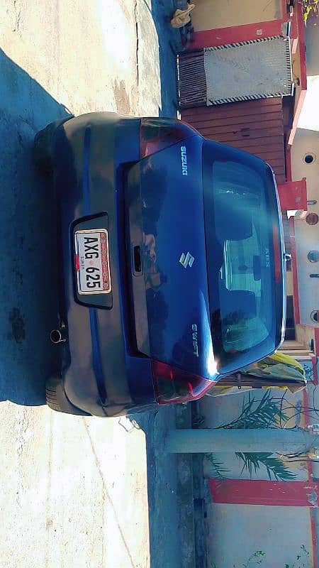 Suzuki Swift 2012 9