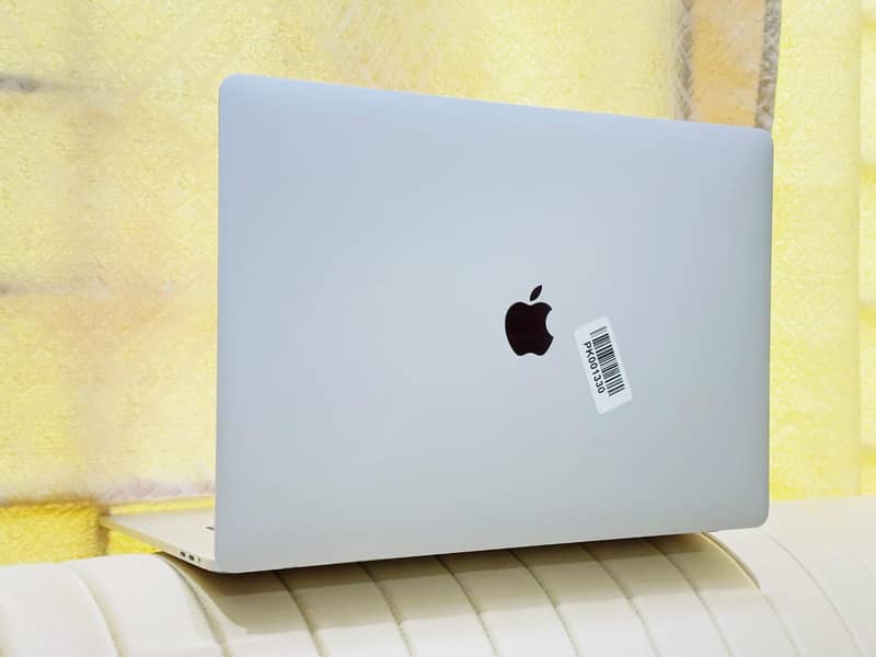 APPLE MACBOOK PRO 2016 15'' DISPLAY FOR SALE 4