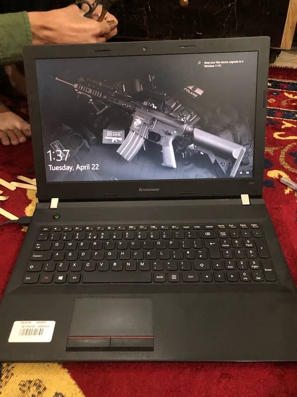 Lenovo LaptopI5 5th Gen 8Gb Ram 128 SSD 0