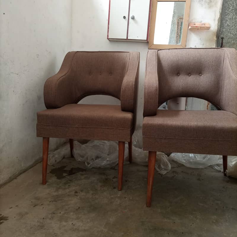 Single Seater Sofa 4 Peices 0