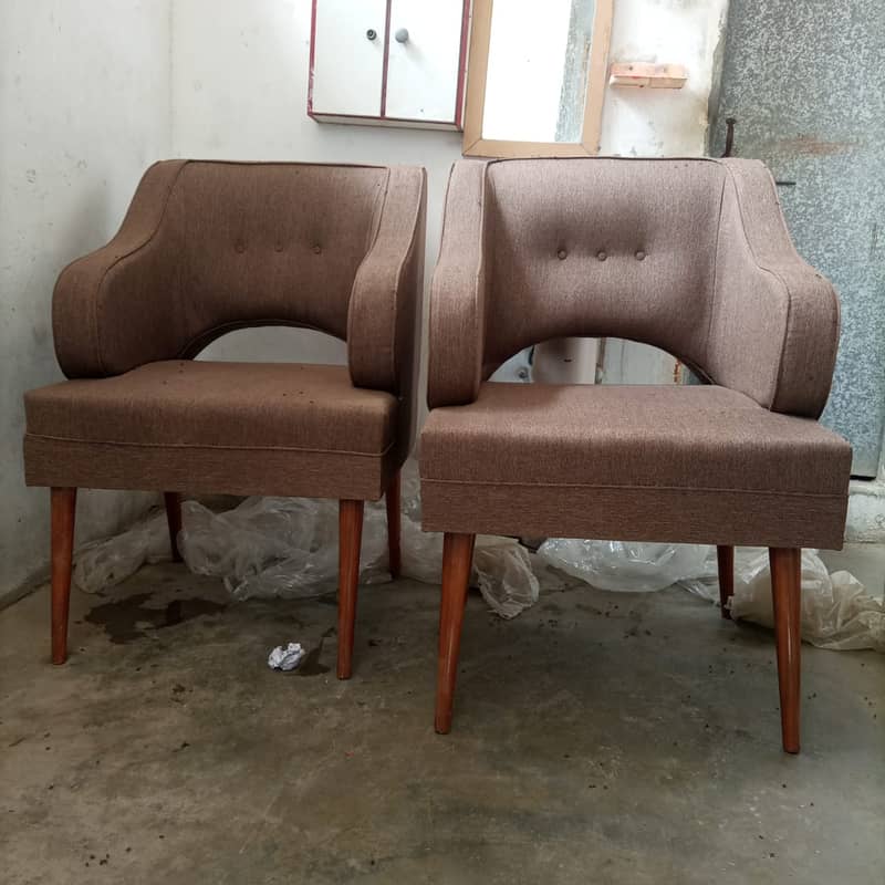 Single Seater Sofa 4 Peices 2