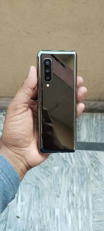 Samsung Galaxy Fold 1 Smartphone For Sale Pta Approved Single Sim. . 4