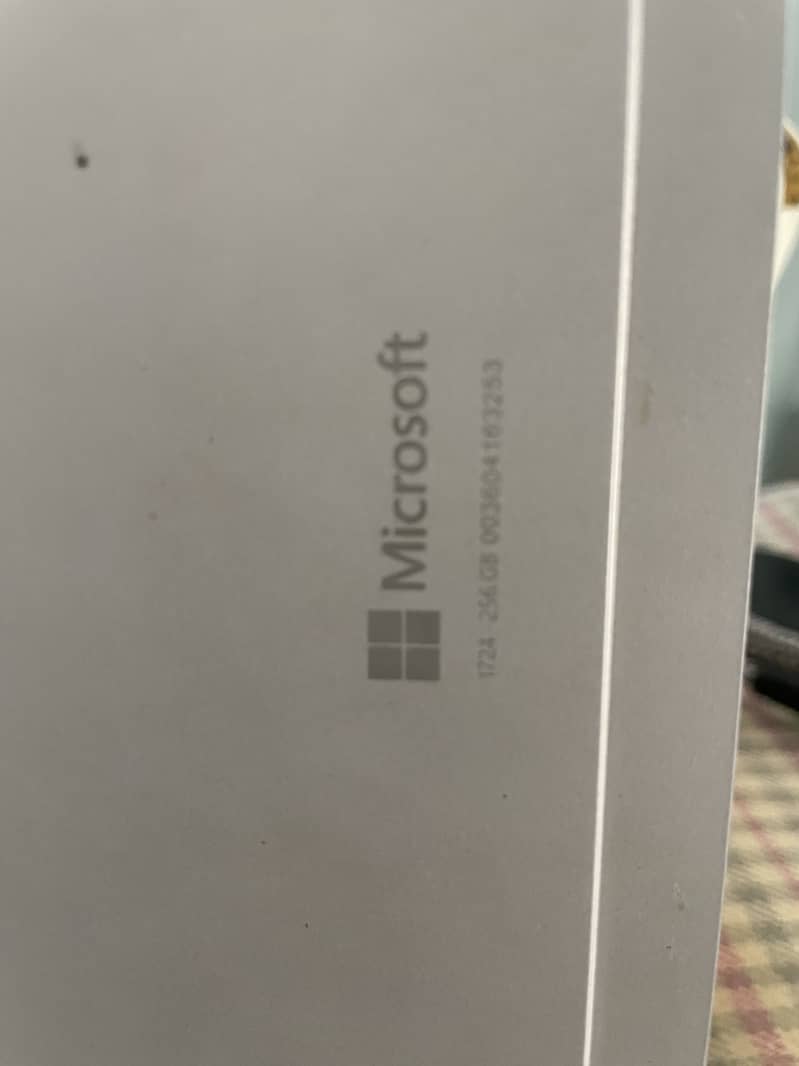 Surface pro 5 8