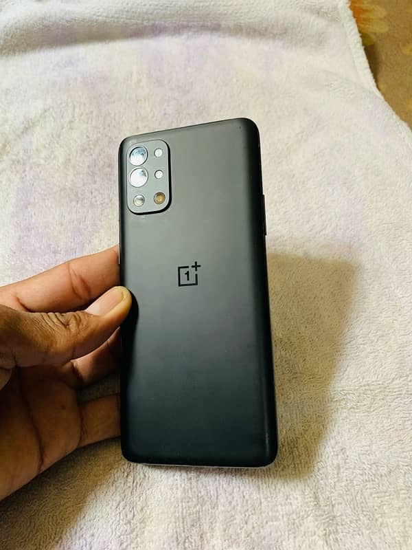 one plus 9r PTA 256gb 0