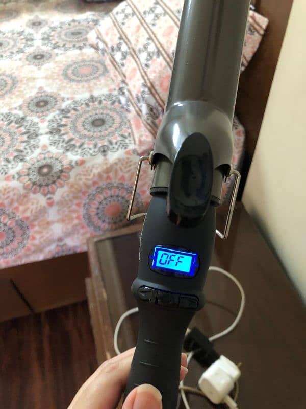 REMINGTON HAIR CURLER 1