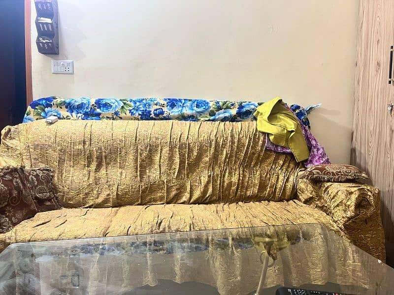 Complete sofa set 0