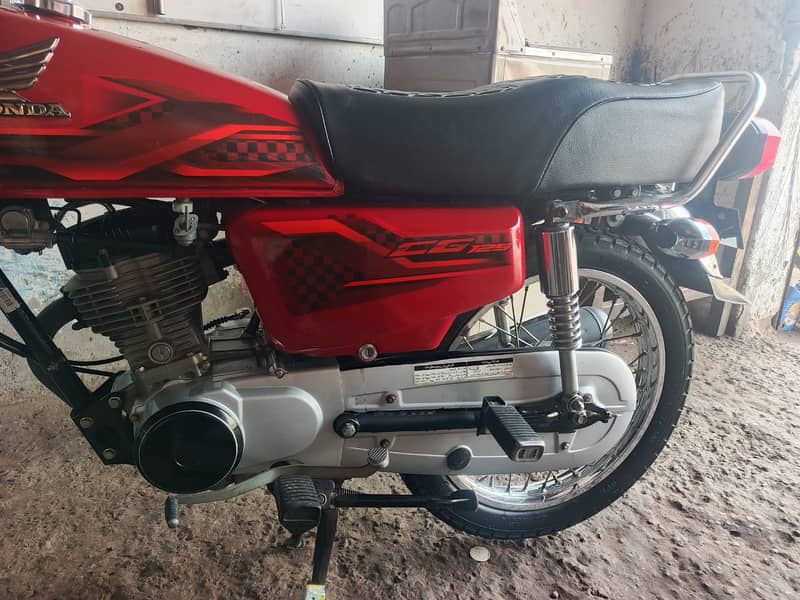 Honda CG 125 2024 1