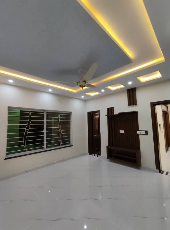 10 Marla Modern Style House Is For Sale In Bahria Town Talha Block Very Reasonable Demand 5