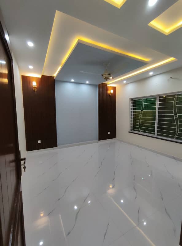 10 Marla Modern Style House Is For Sale In Bahria Town Talha Block Very Reasonable Demand 21