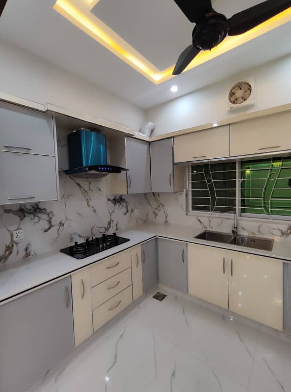 10 Marla Modern Style House Is For Sale In Bahria Town Talha Block Very Reasonable Demand 25