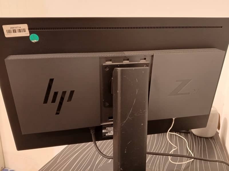HP Z27 4K Monitor 27 Inch Type C IPS 0