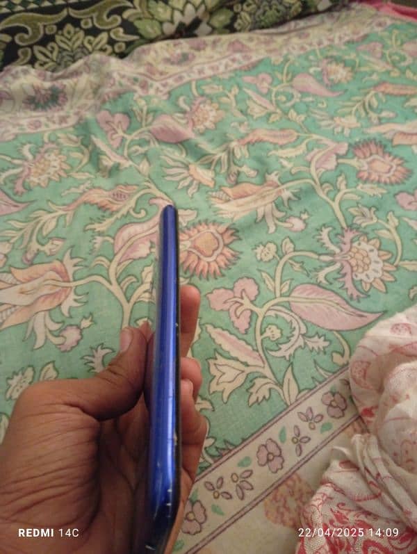 Tecno spark 6go 5