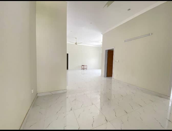 brand new one kanal upper portion available for rent with original picture attached 8
