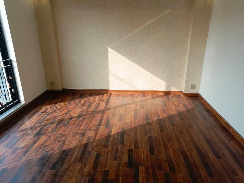 10 Marla Luxury Full House For Rent In DHA Phase 1,Block J. 9