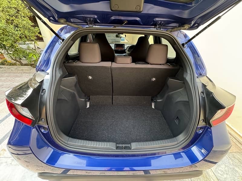 Toyota Yaris 2022 12
