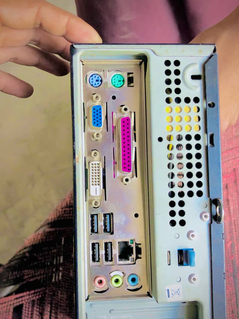 Computer PC For sale 320 Gb Rom 10/10 Condition like a new  1
