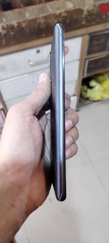 Samsung S20 FE 2