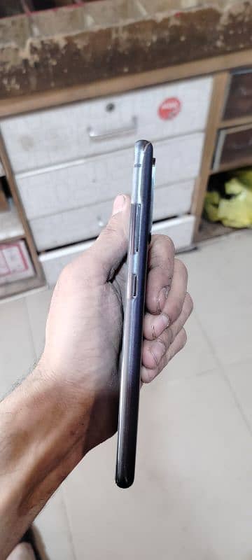 Samsung S20 FE 3