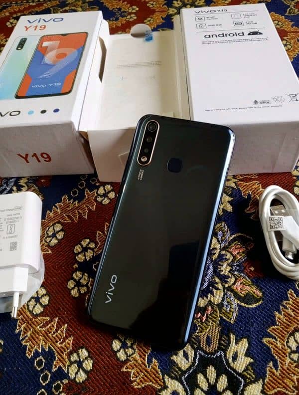 8/256GB, Vivo y19 Complete Box New 2