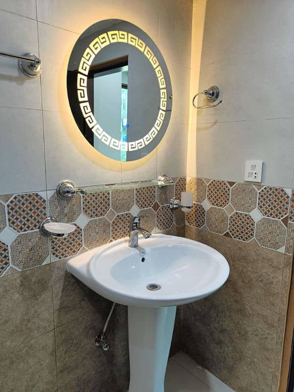 2 Bed Fresh-Renovated D-type apartment PHA in G-11/4 8
