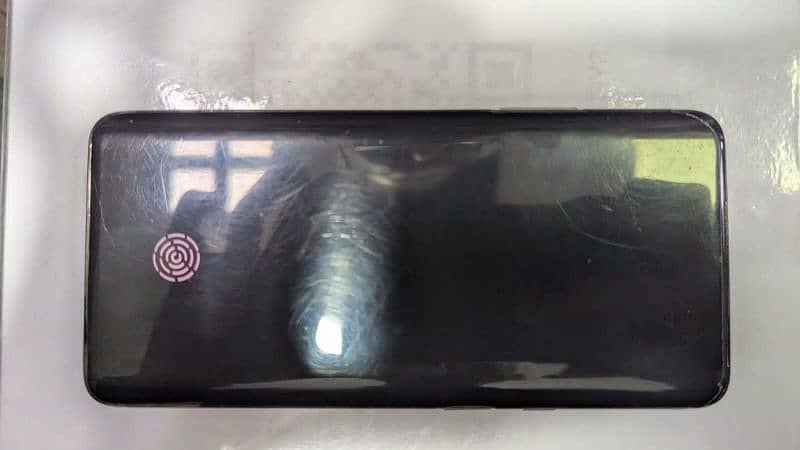 one plus 7 pro 8Gb Ram 256 storge 1
