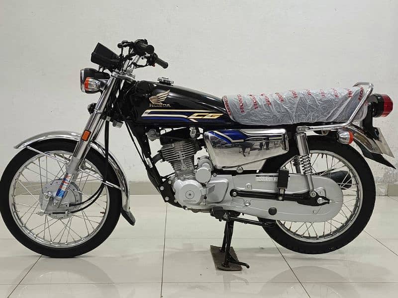 HONDA CG125 SELF START MODEL 2024 0