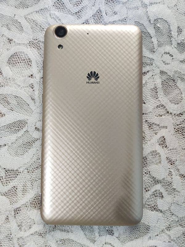 Huawei y6 || 1