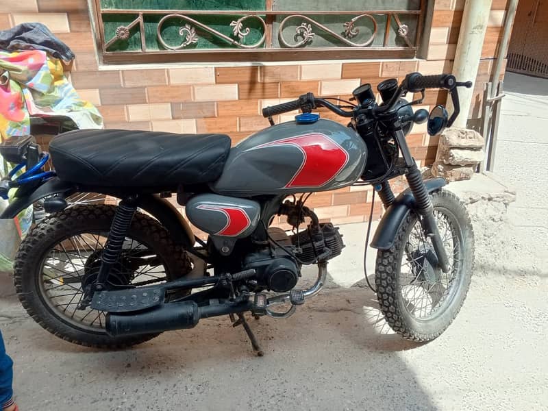 Hi speed Cafe racer 1