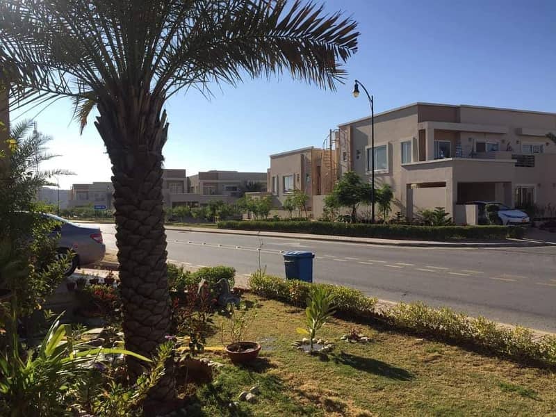 READY TO MOVE 235sq yd 3Bed DDL Villas FOR SALE at Precinct-27 Close to Jinnah Avenue and London Bridge 0
