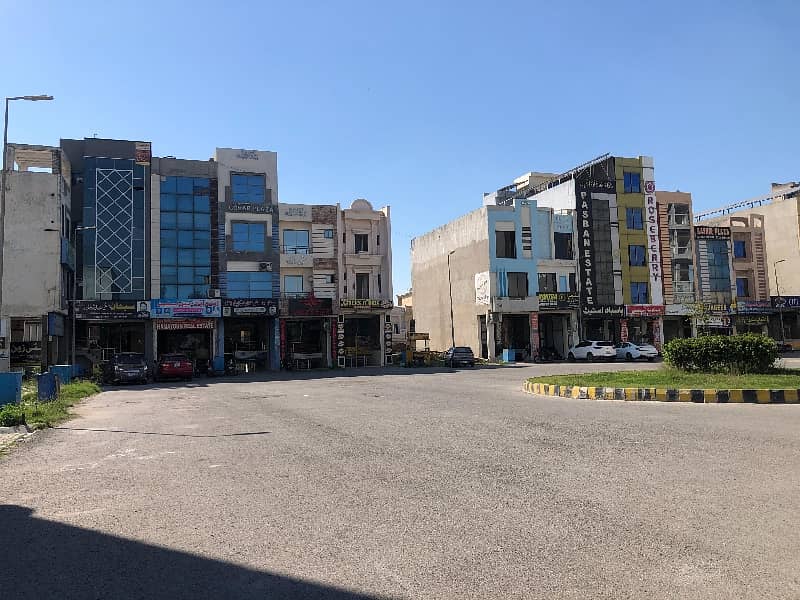 A Residential Plot Of 10 Marla In Rs. 12500000 3