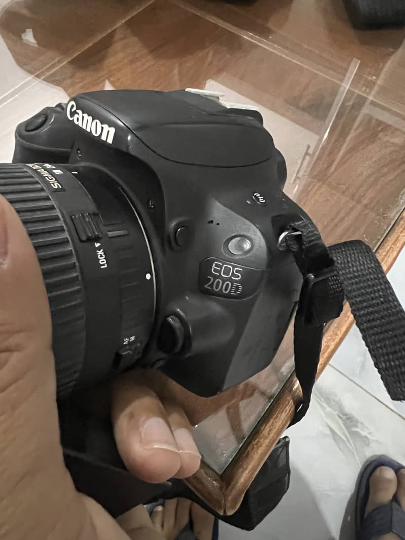 Canon dslr EOS200D 8