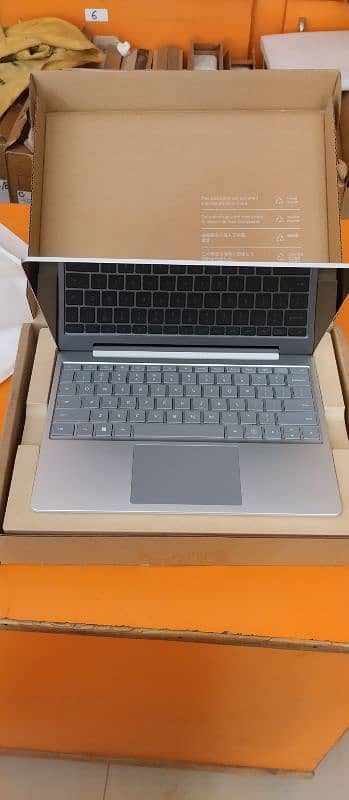 Microsoft Surface laptop go3 0