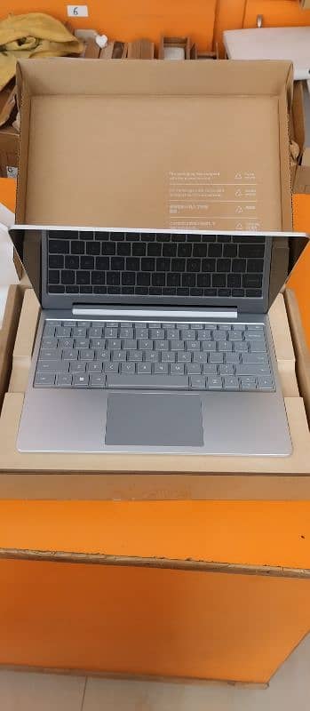 Microsoft Surface laptop go3 1